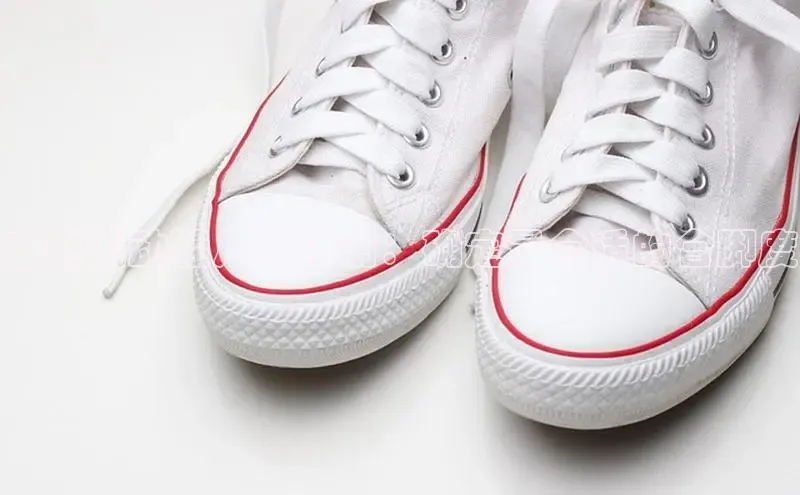 意昂3体育百度集团安踏运动鞋尺码指南：确定最合适的合脚度