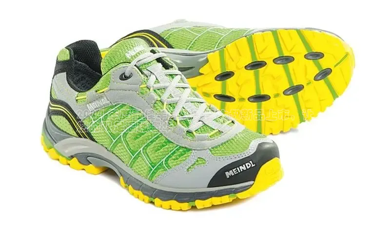 意昂体育APP挪威主权基金2024 年度最佳羊皮靴：吴大叔新品上市，让
您的双足温暖奢华