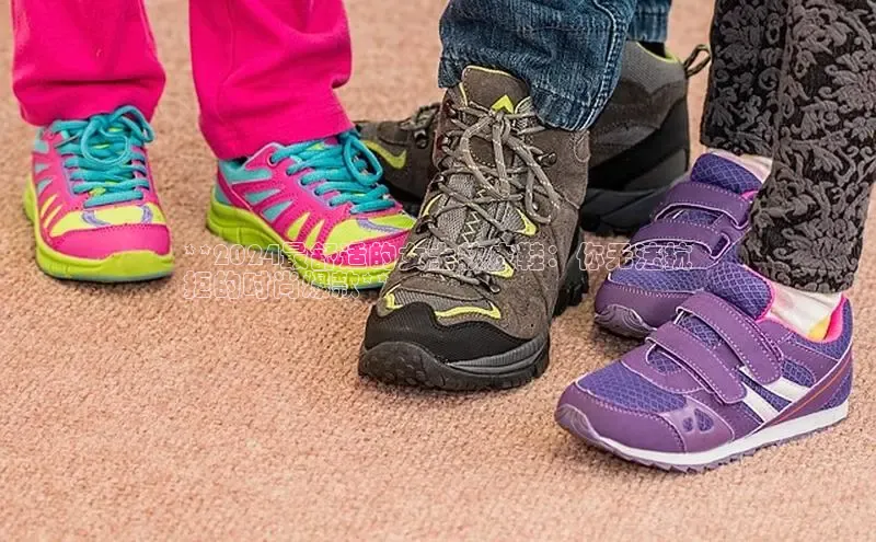 意昂体育百度信誉**2024最舒适的女士软皮鞋：你无法抗
拒的时尚爆款**