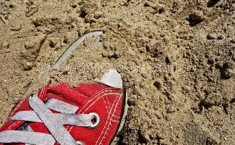 意昂体育注册百度安全社区秋季2024年引领潮流的爆款女鞋：必
备单品指南