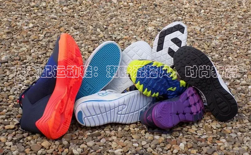 意昂官网注册华策影视风衣配运动鞋：潮酷混搭风，时尚新篇
章